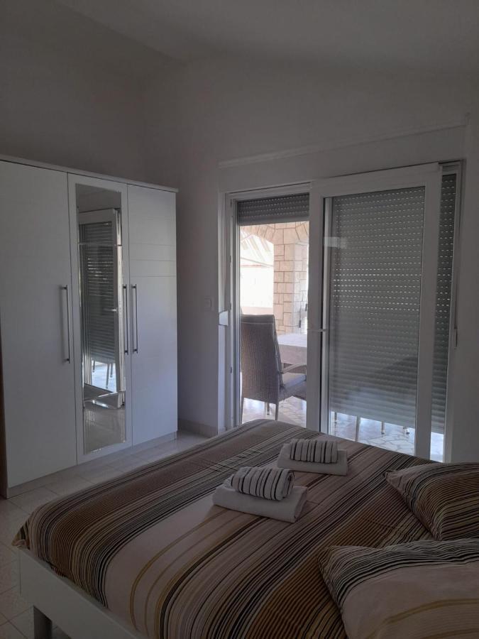 Apartman Lugovic Sibenik Luaran gambar