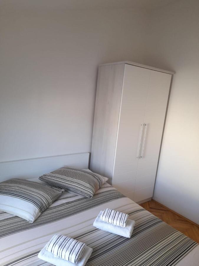 Apartman Lugovic Sibenik Luaran gambar