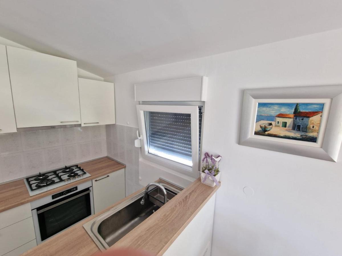 Apartman Lugovic Sibenik Luaran gambar
