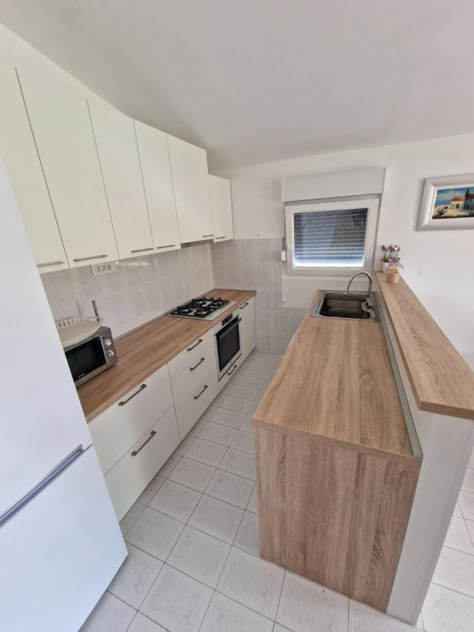 Apartman Lugovic Sibenik Luaran gambar