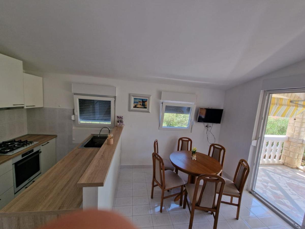 Apartman Lugovic Sibenik Luaran gambar